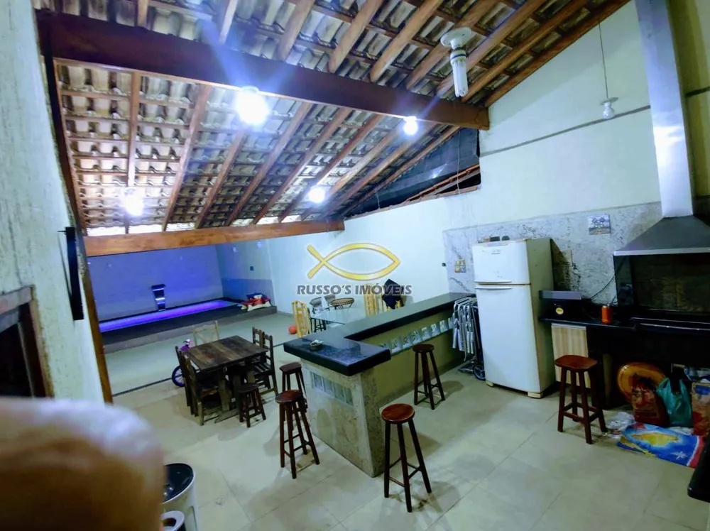 Sobrado, 3 quartos, 400 m² - Foto 1
