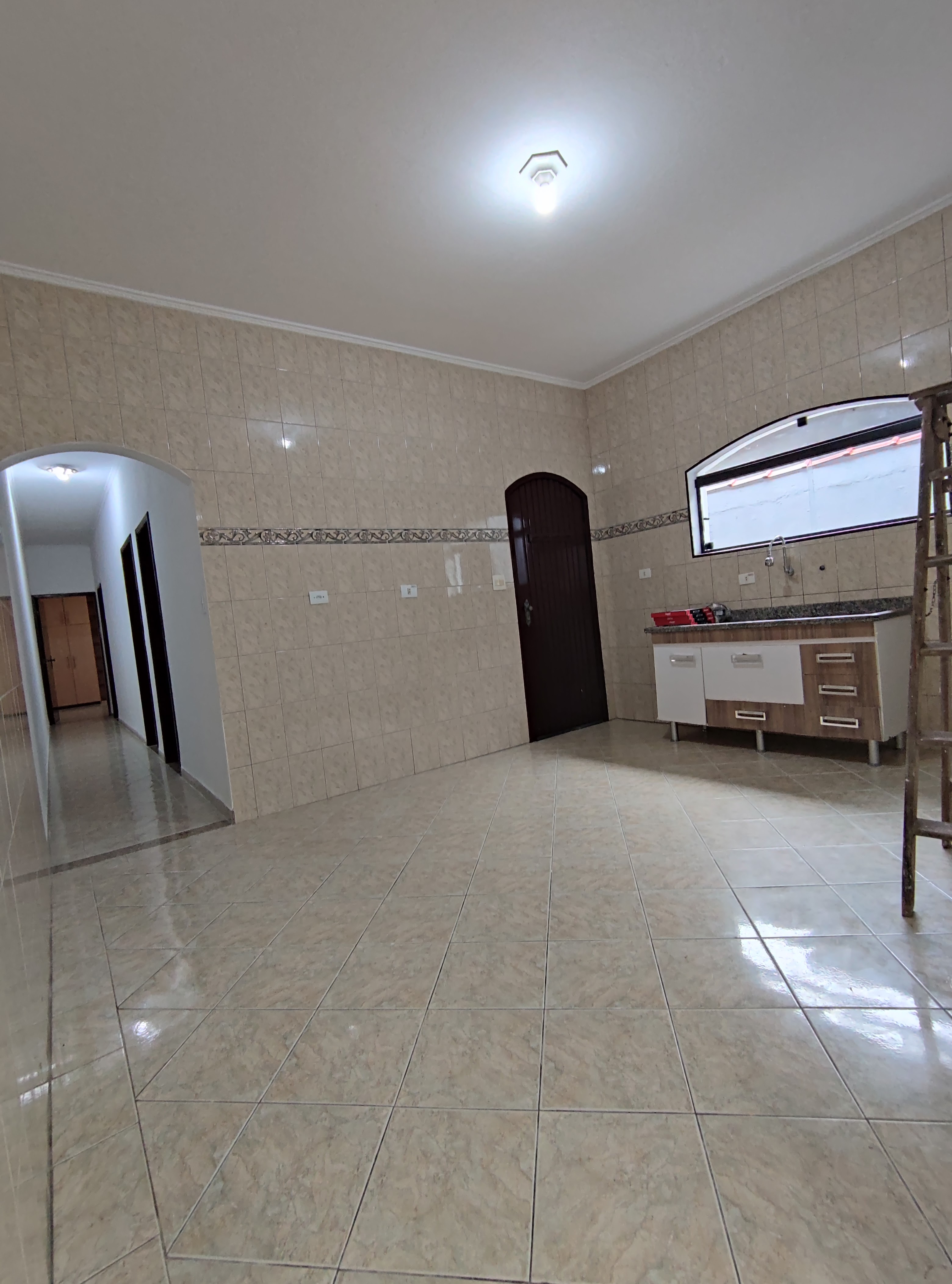 Casa à venda com 3 quartos, 100m² - Foto 18