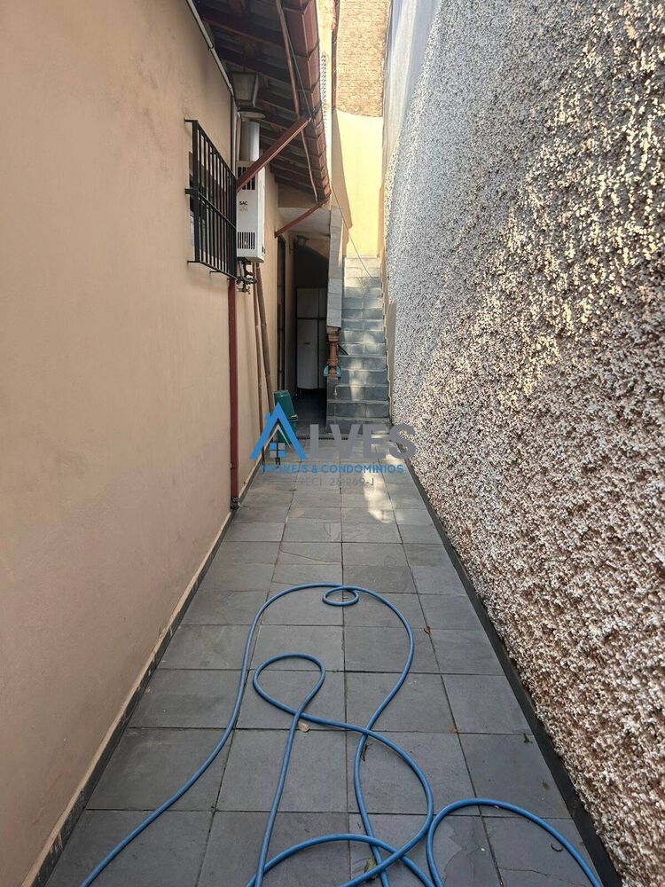 Casa à venda com 3 quartos, 149m² - Foto 11