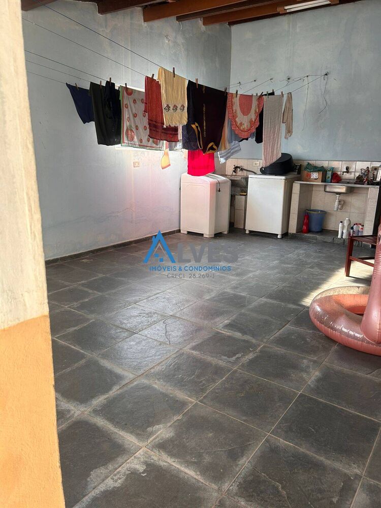 Casa à venda com 3 quartos, 149m² - Foto 16