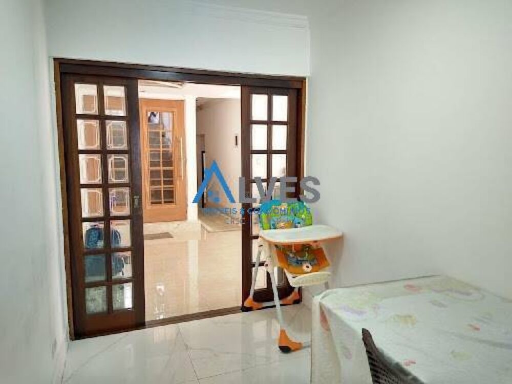 Casa, 3 quartos, 400 m² - Foto 1