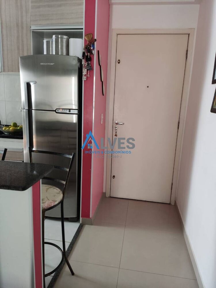Apartamento à venda e aluguel com 2 quartos, 48m² - Foto 2