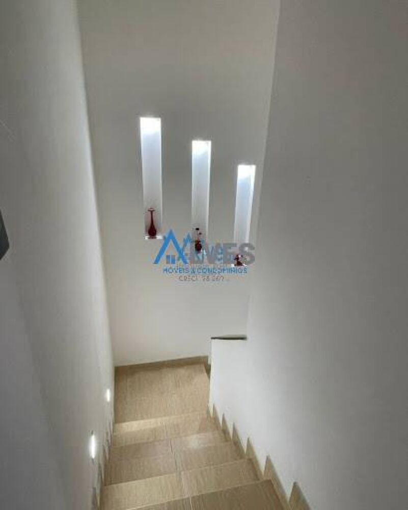 Casa, 3 quartos, 180 m² - Foto 3