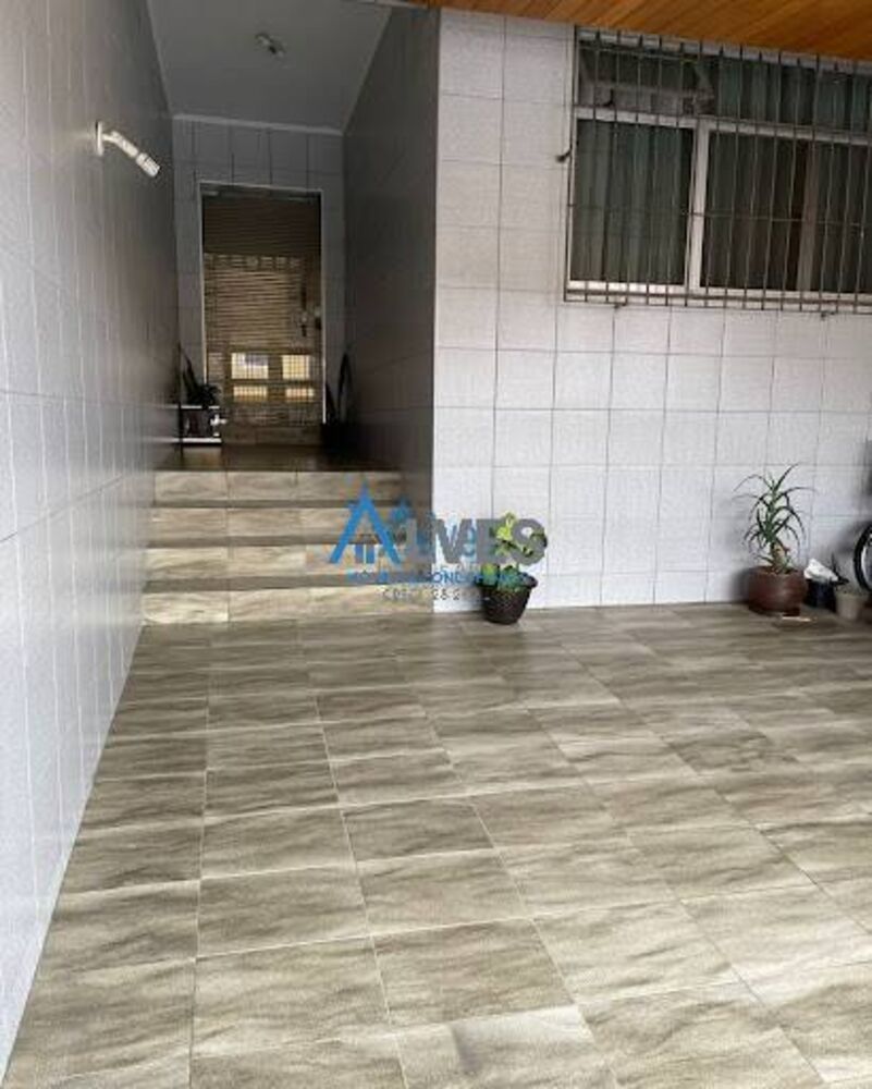 Casa, 3 quartos, 180 m² - Foto 1