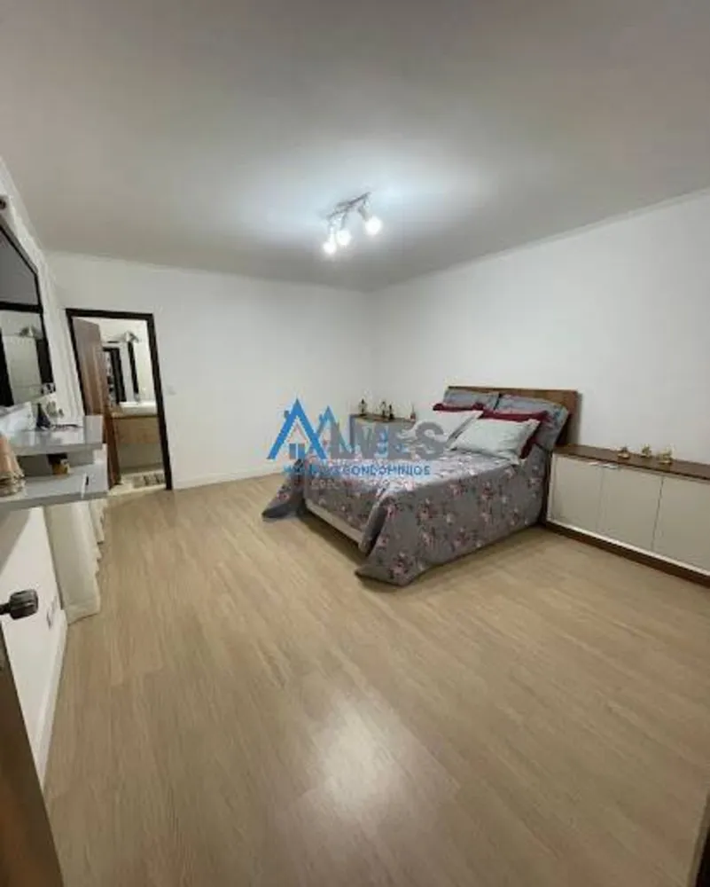 Casa, 3 quartos, 180 m² - Foto 4