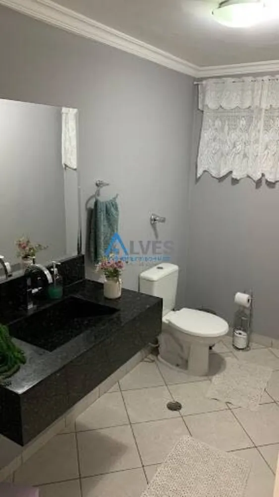 Casa, 3 quartos, 220 m² - Foto 13
