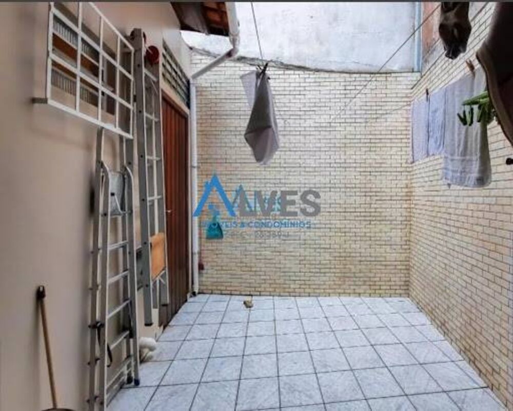 Casa, 3 quartos, 220 m² - Foto 1