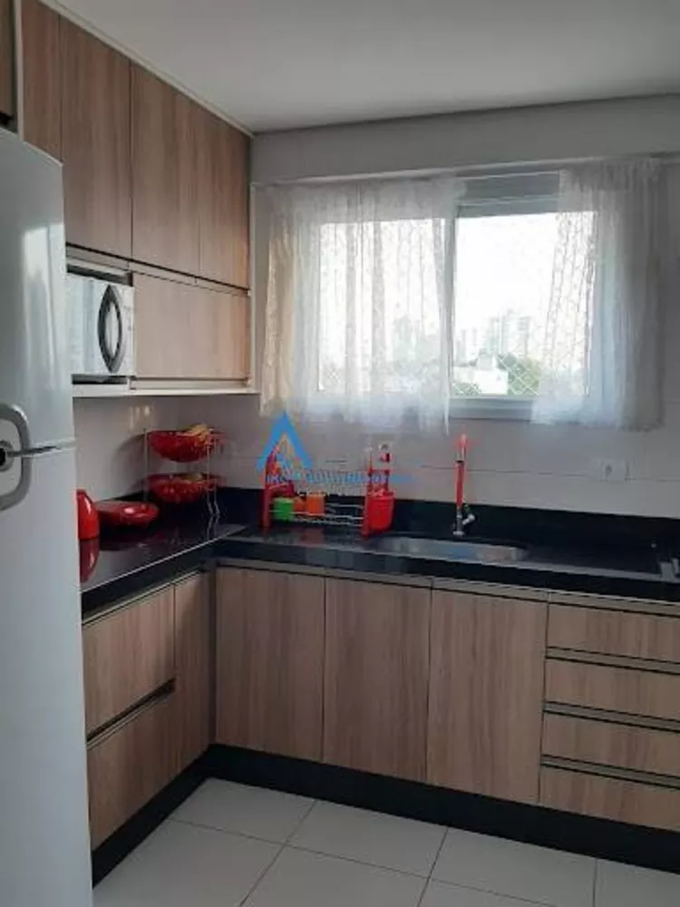 Apartamento à venda com 2 quartos, 60m² - Foto 2