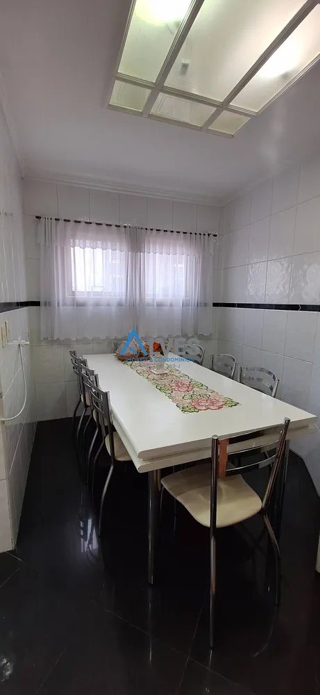 Casa, 3 quartos, 240 m² - Foto 3