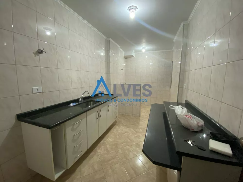 Apartamento à venda com 2 quartos, 64m² - Foto 8