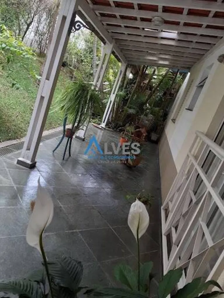 Casa, 5 quartos, 150 m² - Foto 1