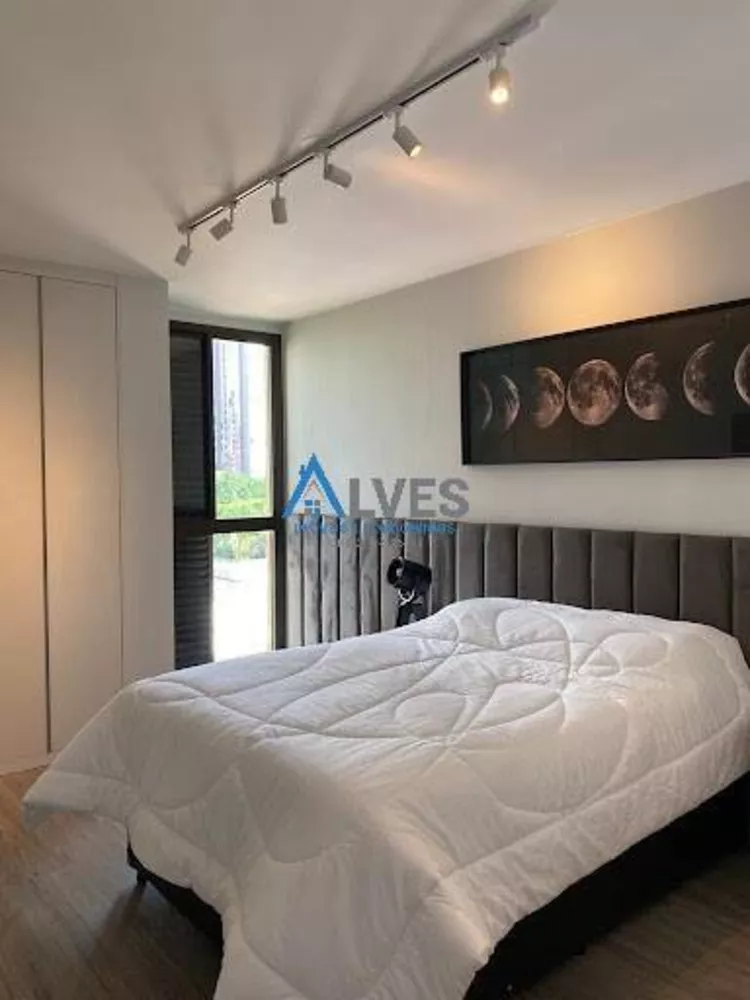 Apartamento à venda com 3 quartos, 125m² - Foto 2