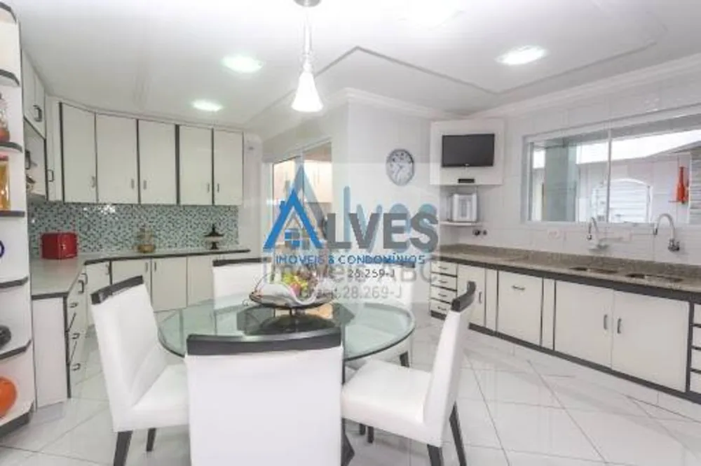 Sobrado, 3 quartos, 325 m² - Foto 3