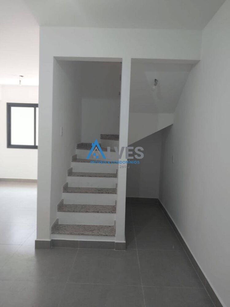Sobrado, 2 quartos, 98 m² - Foto 2
