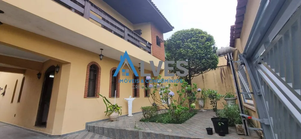 Casa, 4 quartos, 300 m² - Foto 1