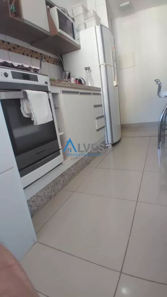 Apartamento à venda com 2 quartos, 49m² - Foto 6