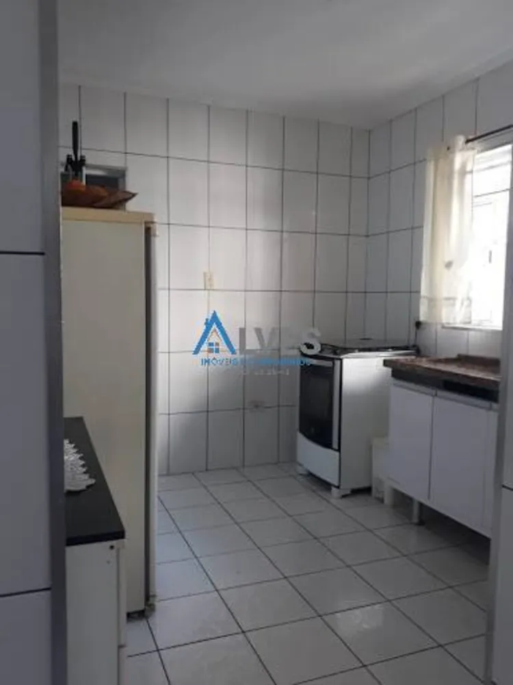 Casa, 2 quartos, 250 m² - Foto 1