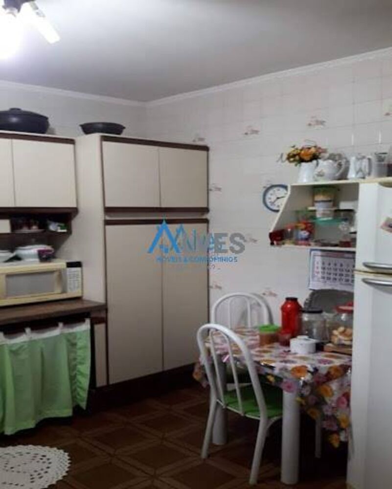 Casa, 4 quartos, 250 m² - Foto 7