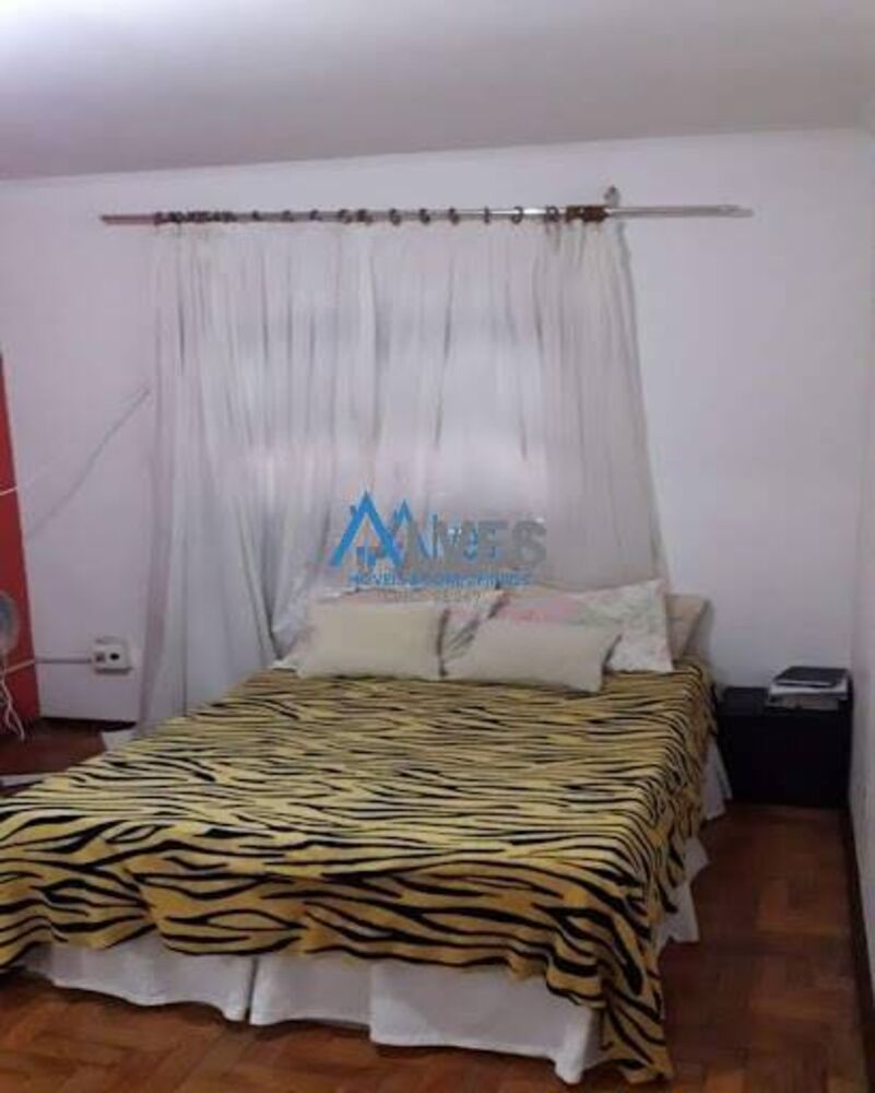 Casa, 4 quartos, 250 m² - Foto 29