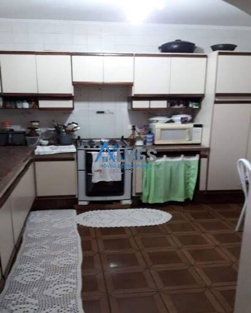 Casa, 4 quartos, 250 m² - Foto 3