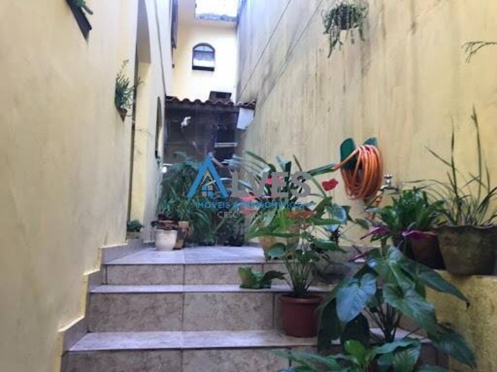 Sobrado à venda com 3 quartos, 171m² - Foto 11