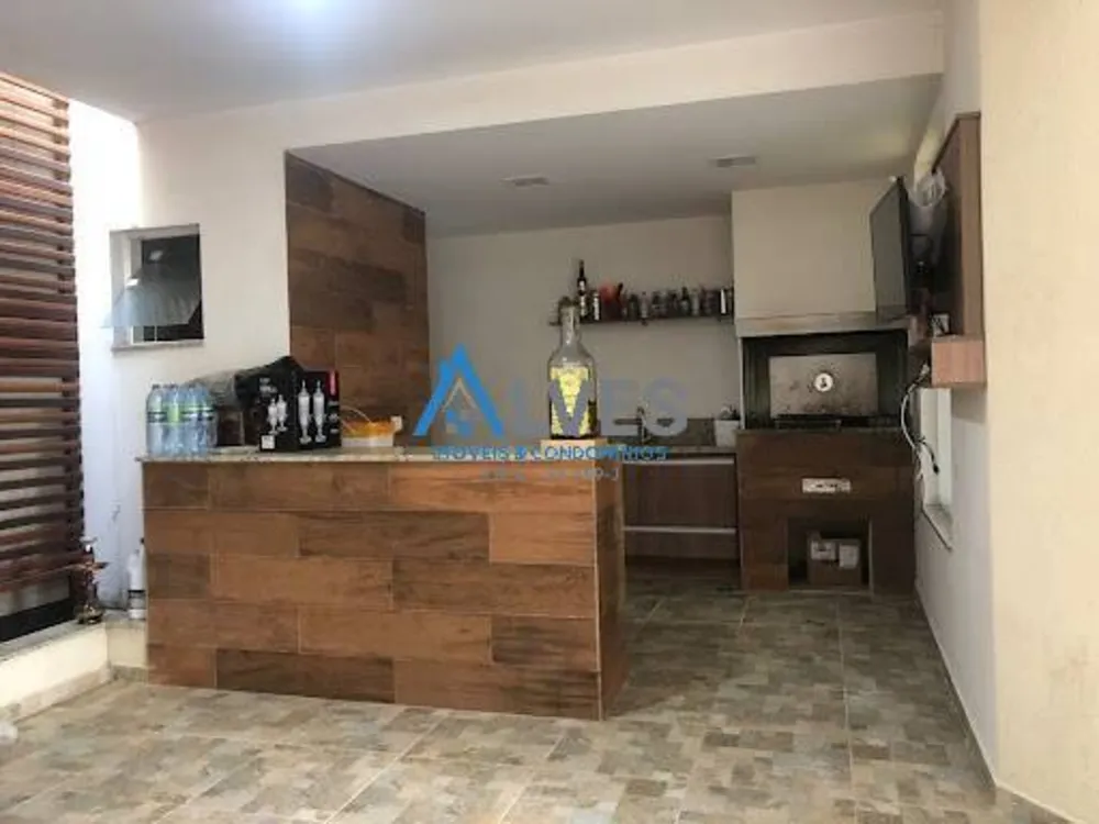 Casa, 3 quartos, 235 m² - Foto 9