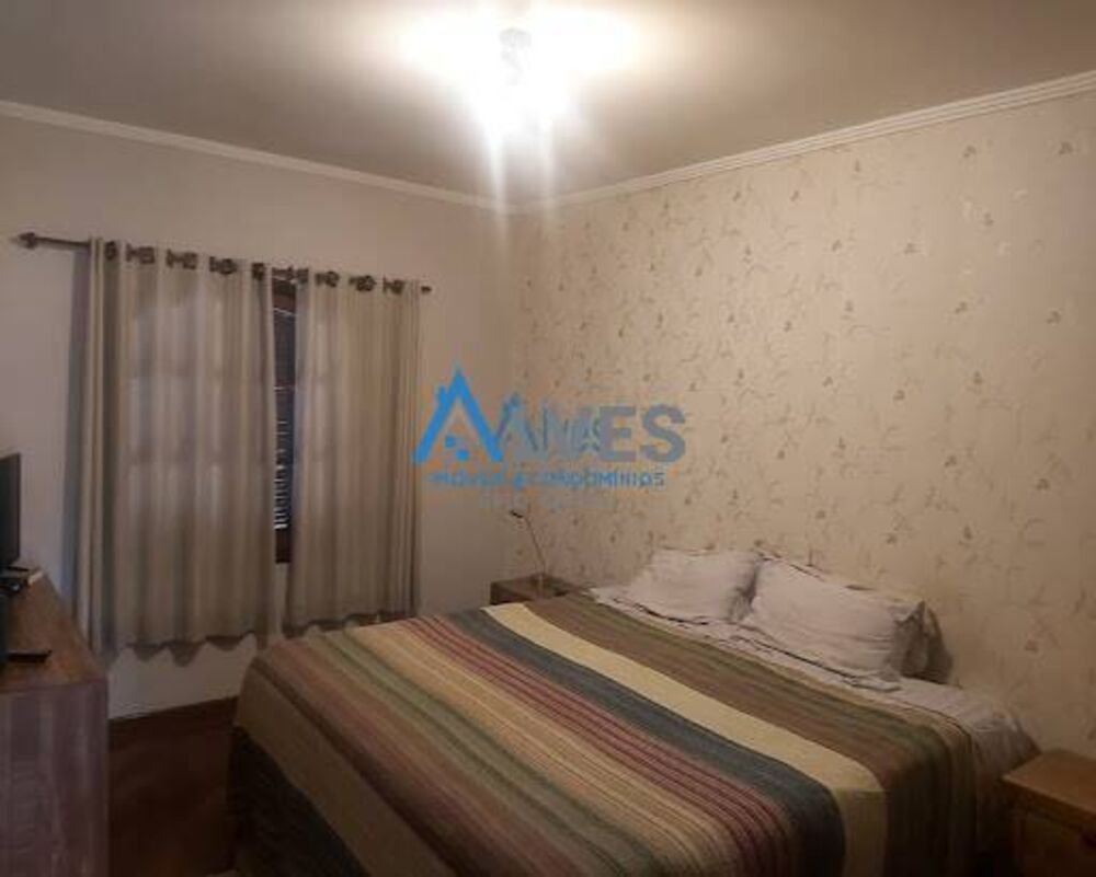 Casa, 3 quartos, 242 m² - Foto 6