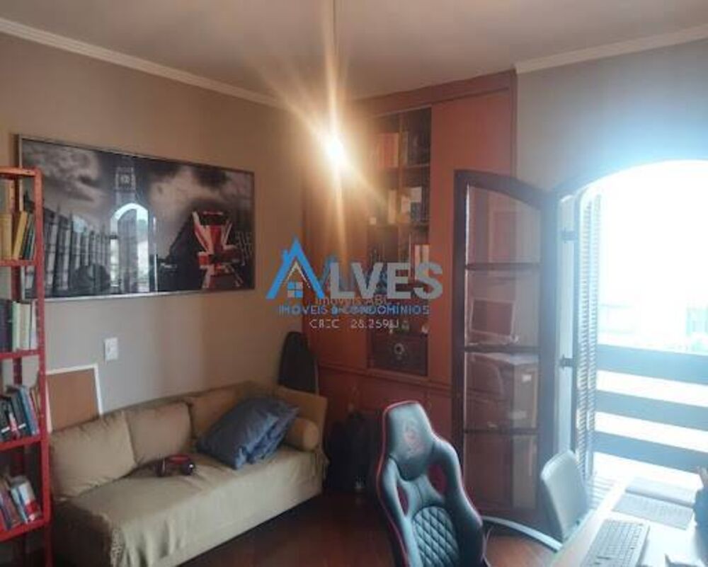 Casa, 3 quartos, 242 m² - Foto 1