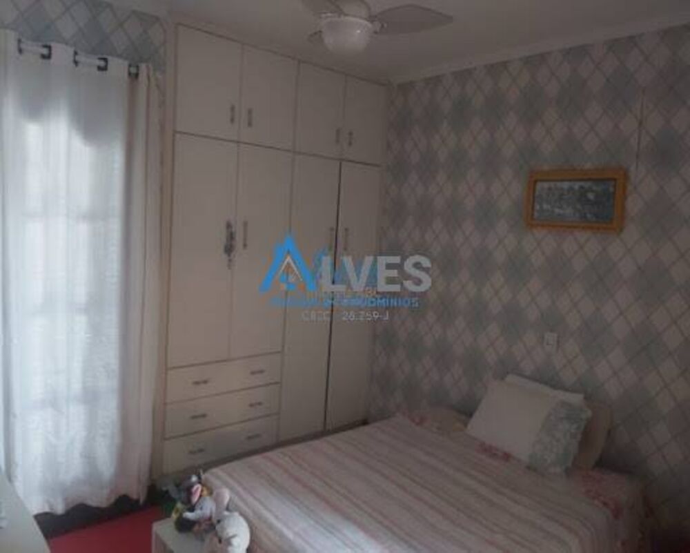 Casa, 3 quartos, 242 m² - Foto 4