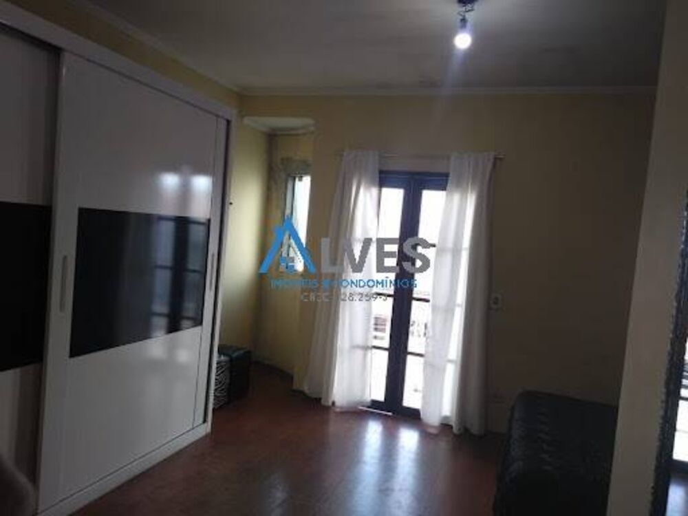 Sobrado, 3 quartos, 335 m² - Foto 1