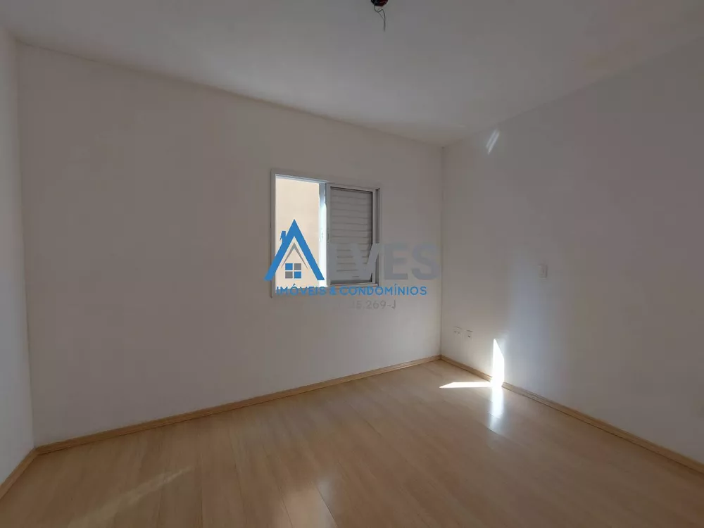 Apartamento à venda com 2 quartos, 72m² - Foto 3