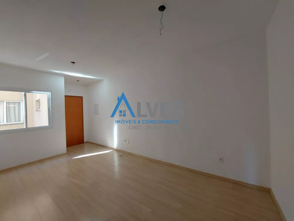 Apartamento à venda com 2 quartos, 72m² - Foto 2