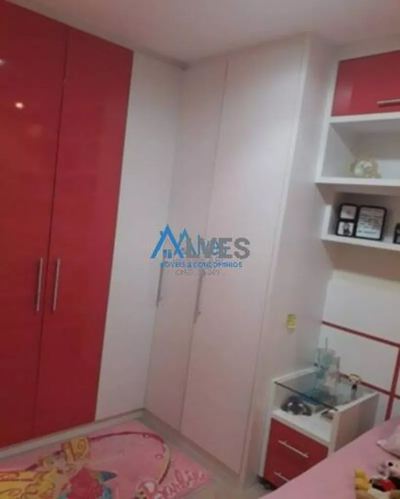 Apartamento à venda com 2 quartos, 64m² - Foto 4