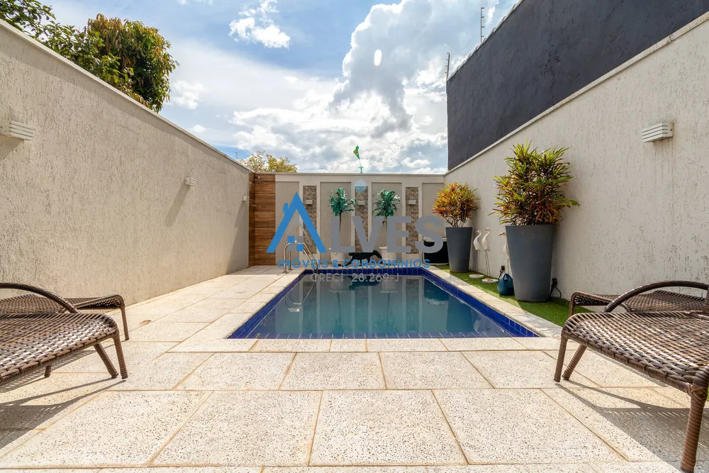 Casa, 3 quartos, 220 m² - Foto 2