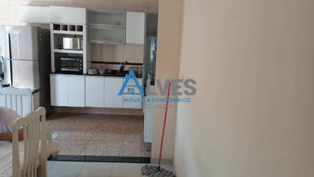 Sobrado, 3 quartos, 200 m² - Foto 12