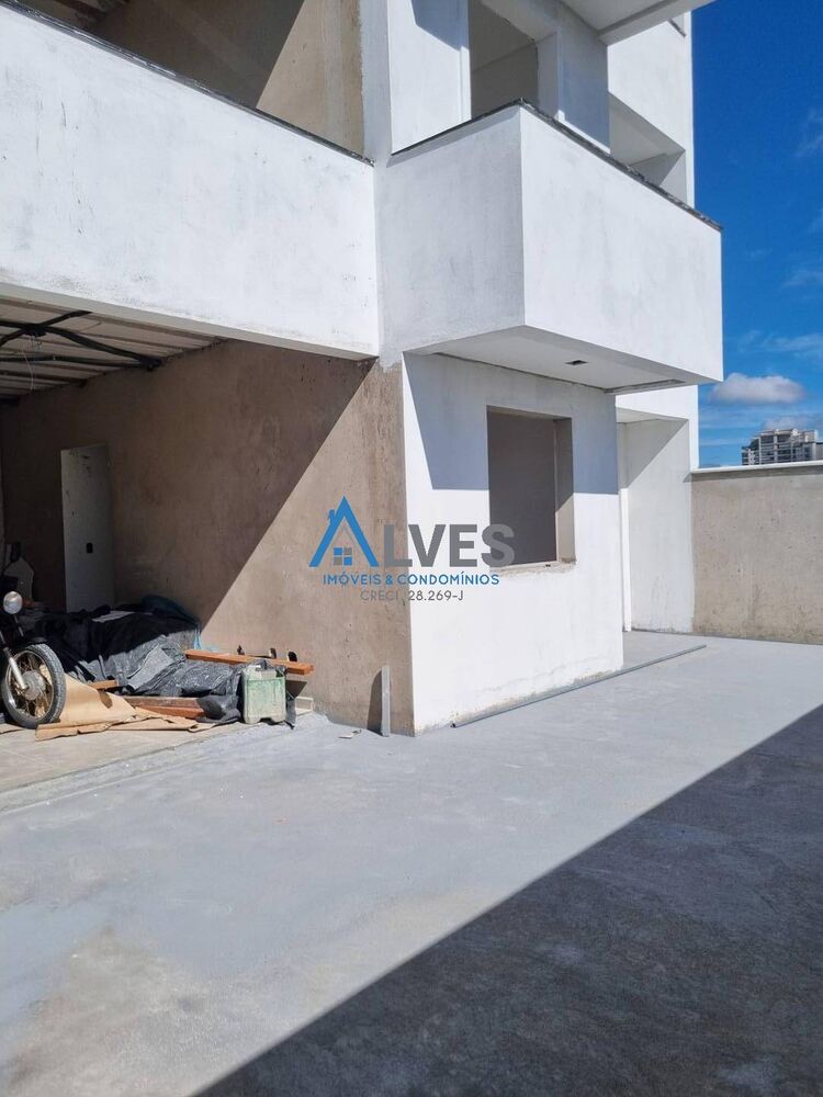 Apartamento à venda com 2 quartos, 120m² - Foto 2