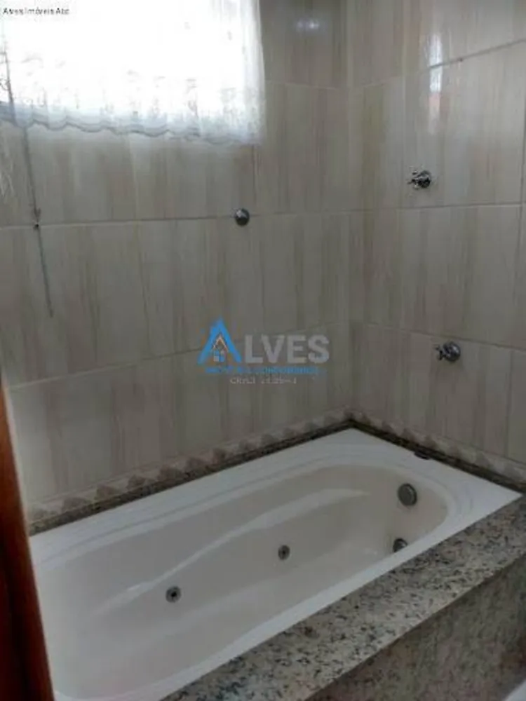Casa, 3 quartos, 183 m² - Foto 1