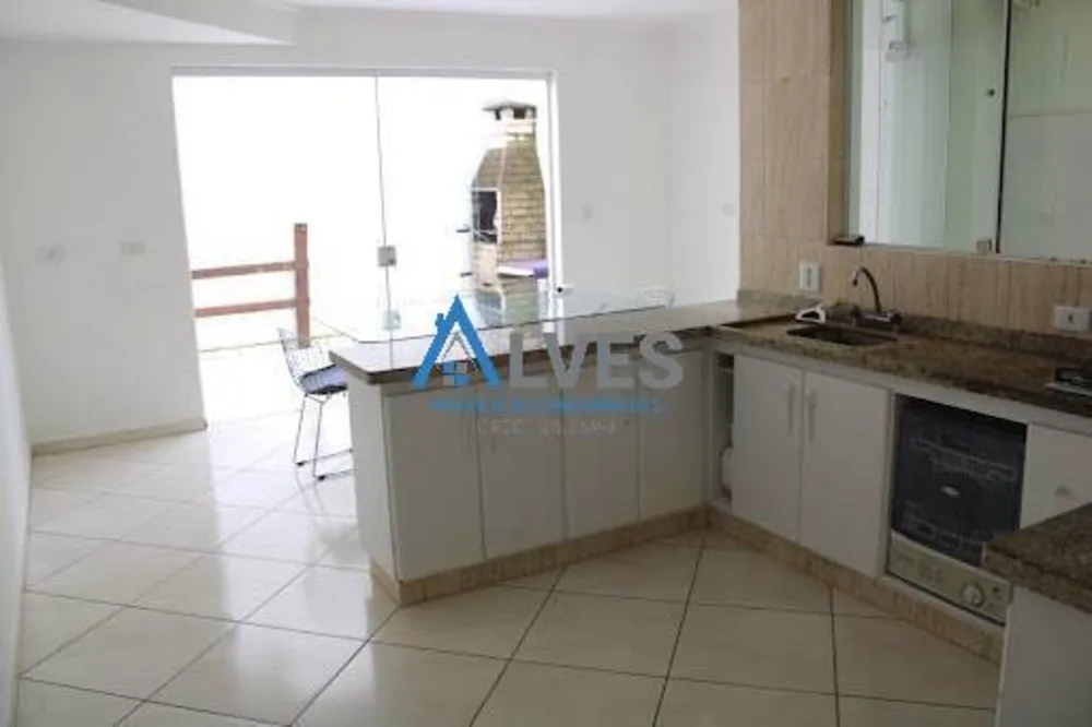 Sobrado, 4 quartos, 200 m² - Foto 1