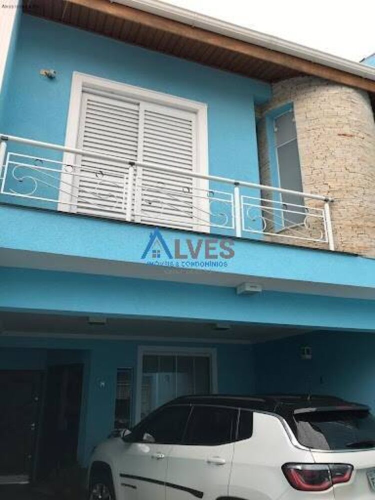 Sobrado, 3 quartos, 202 m² - Foto 1