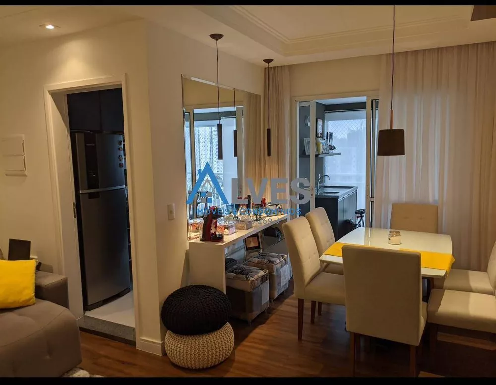 Apartamento à venda com 2 quartos, 74m² - Foto 3