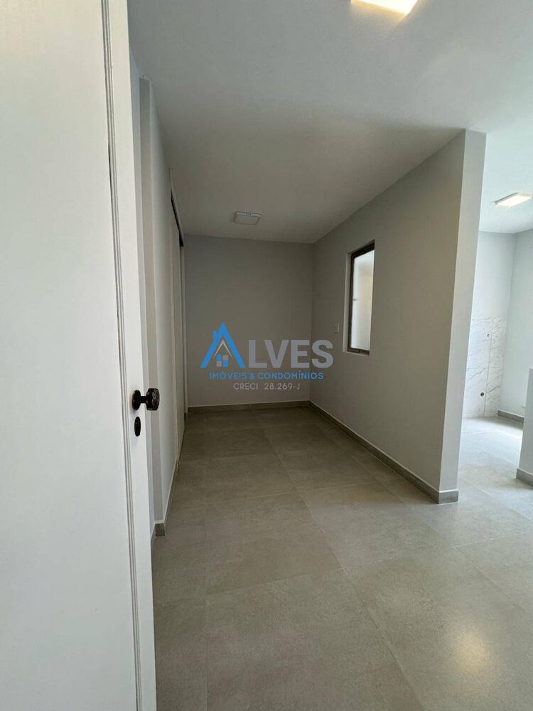 Apartamento à venda com 2 quartos, 88m² - Foto 2