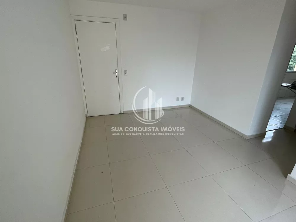 Apartamento à venda com 2 quartos, 55m² - Foto 4