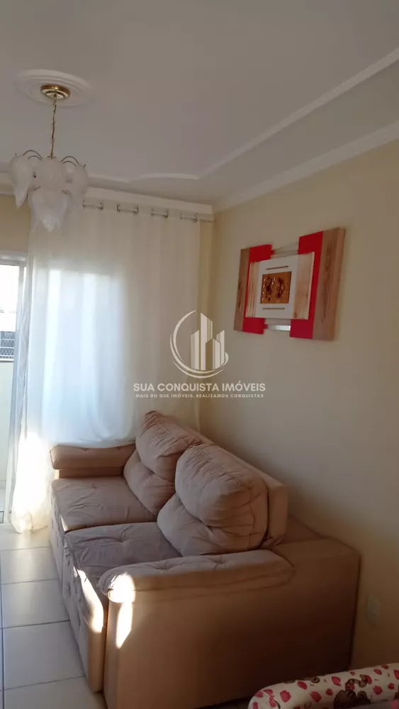 Apartamento à venda com 2 quartos, 64m² - Foto 2