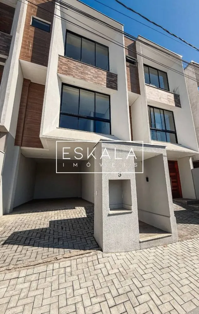 Casa, 3 quartos, 130 m² - Foto 1