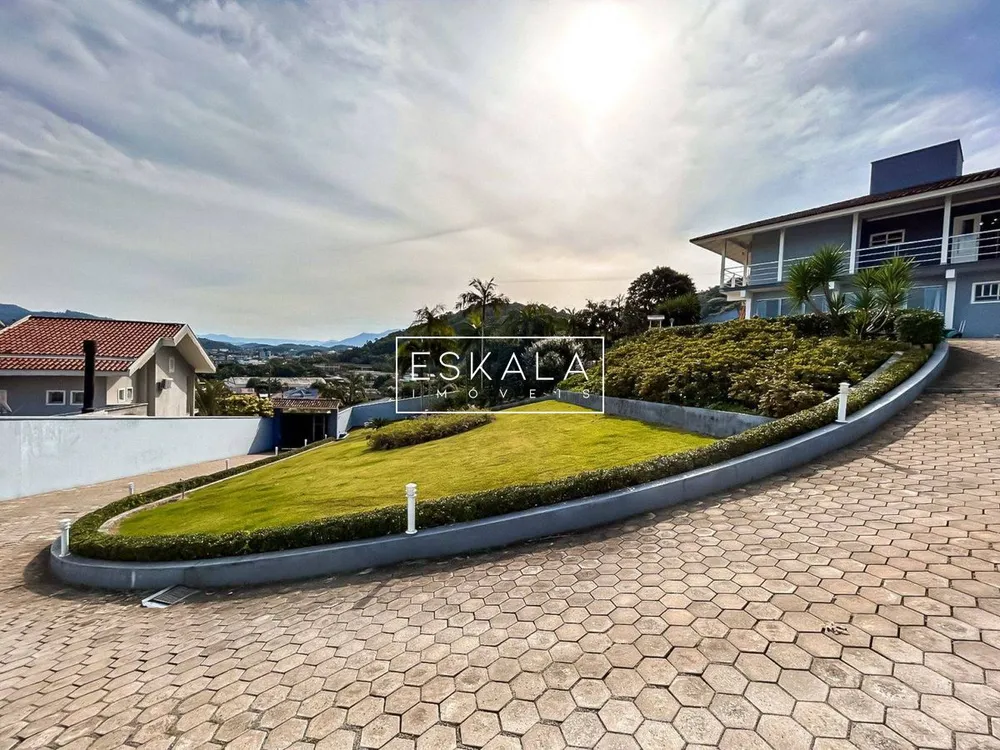 Casa, 4 quartos, 360 m² - Foto 1