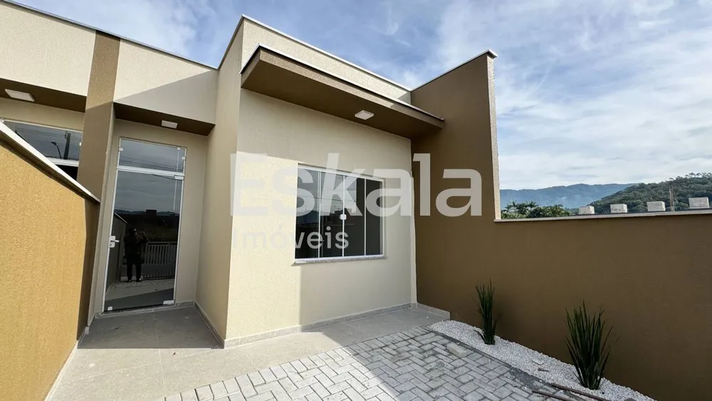 Casa, 2 quartos, 55 m² - Foto 1
