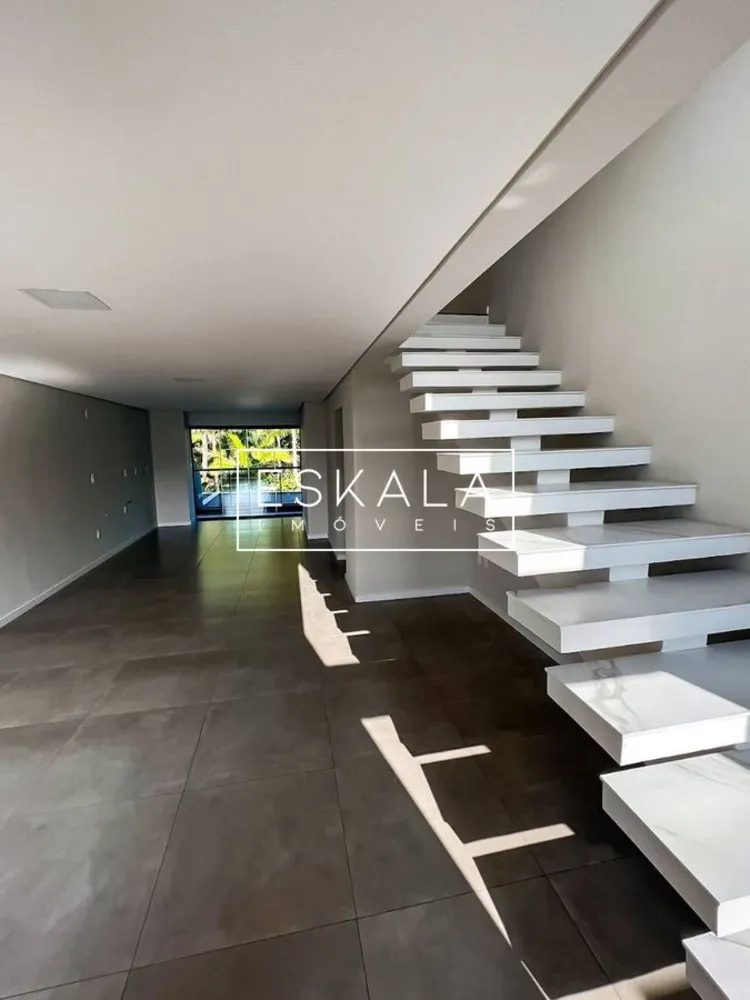 Casa, 2 quartos, 187 m² - Foto 1