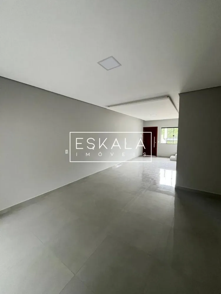Casa, 3 quartos, 108 m² - Foto 2