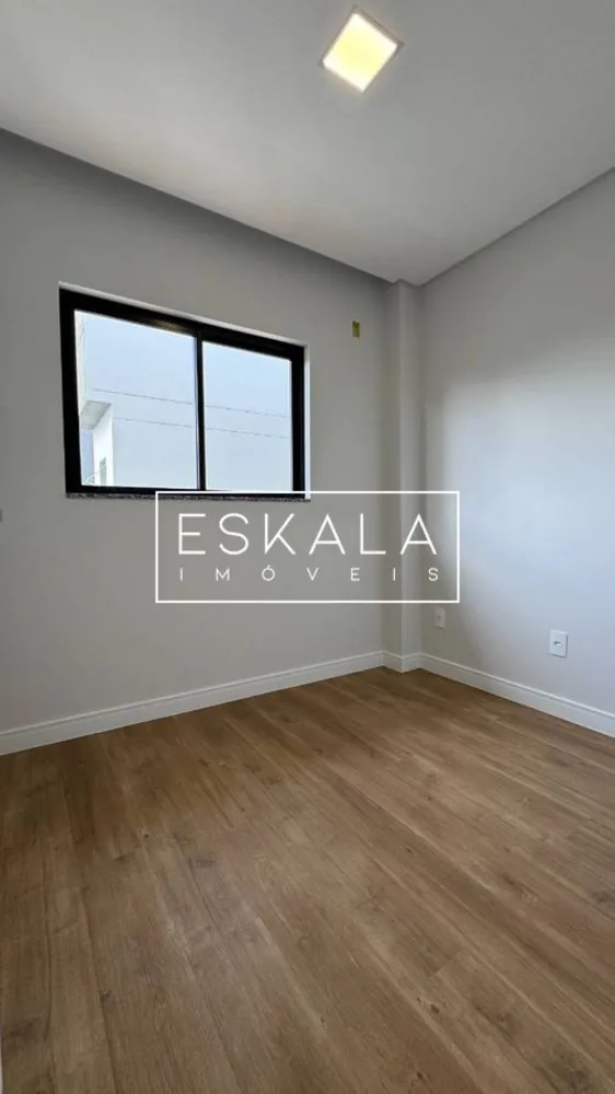 Casa, 3 quartos, 126 m² - Foto 1