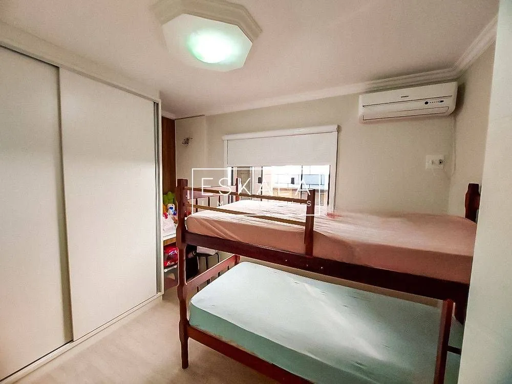 Casa, 3 quartos, 212 m² - Foto 4